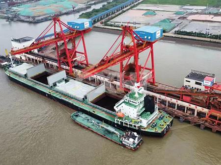 Smooth delivery for second ship of Brazilian Railway Bridge Project